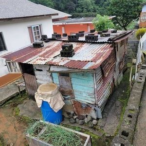 Meet your Posher, Jerry w